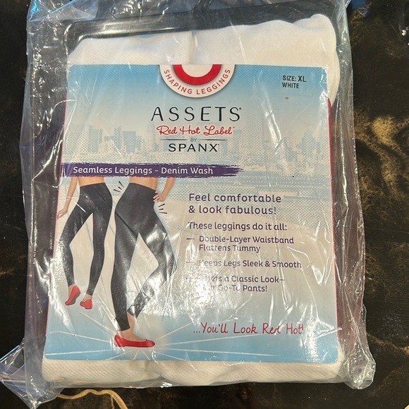 Spanx Assets seamless Shaping Legging women’s XL summer white new with tags - Picture 1 of 5